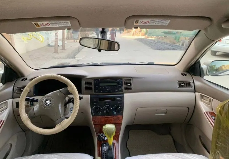 Toyota Corolla LE 2007 - 7800 USD (3)