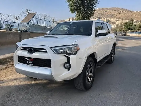 Toyota 4Runner TRD 2015 4x4 Petrol 6-Cylinder, Registered Kabul (4)