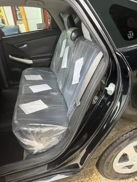 Toyota Prius Hybrid 2014 Black, Automatic, Like New (4)