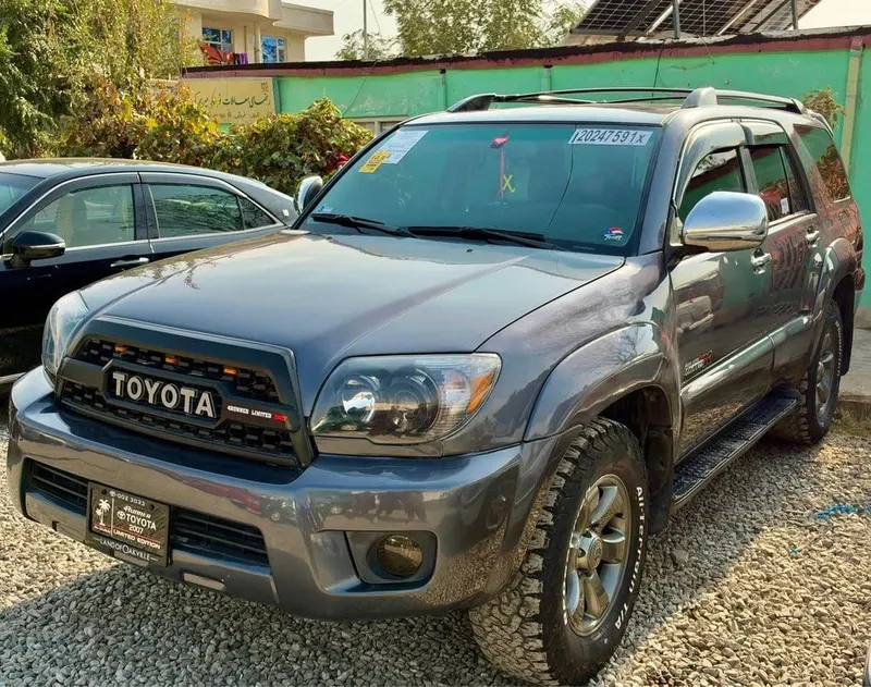 Toyota 4Runner 2007, 6-Cylinder, Automatic, SR5 Full Option (3)