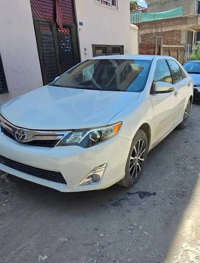 Toyota Camry 2014 Gulf, 4-Cylinder Petrol, 48k km (1)