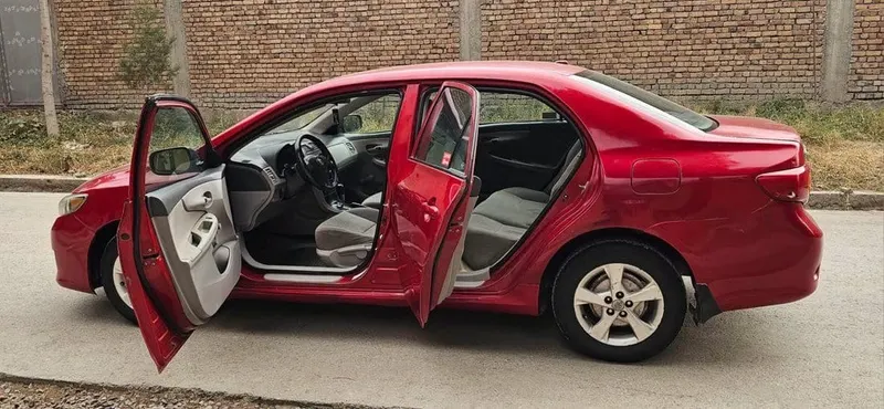 Toyota Corolla CE 2009 Canadian (2)