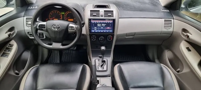 Toyota Corolla 2013 Gulf Model, Silver, Automatic, 86,000 km (2)