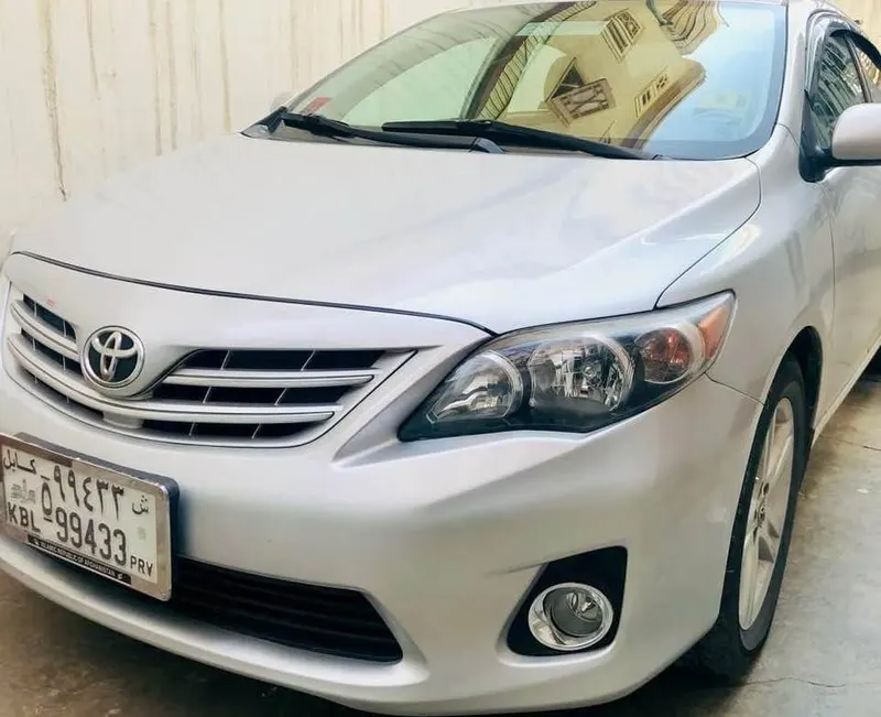 Toyota Corolla LE 2013, 99,000 miles, Canadian import (2)