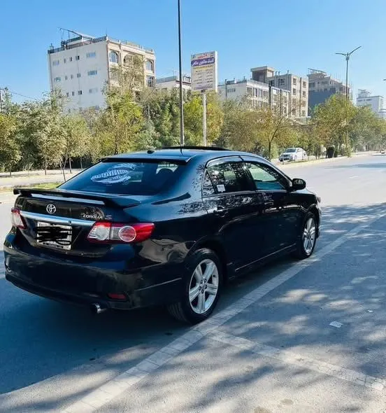 Toyota Corolla 2013 S Black, Automatic, Clean Documents (2)