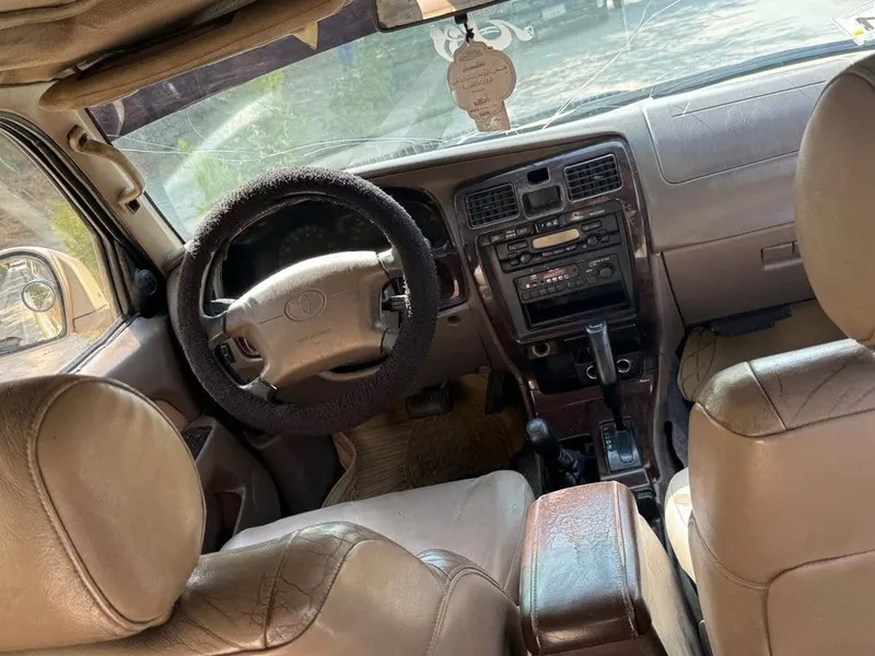 Toyota 4Runner 2001, 6-Cylinder Petrol, Kabul, 2700 USD (2)