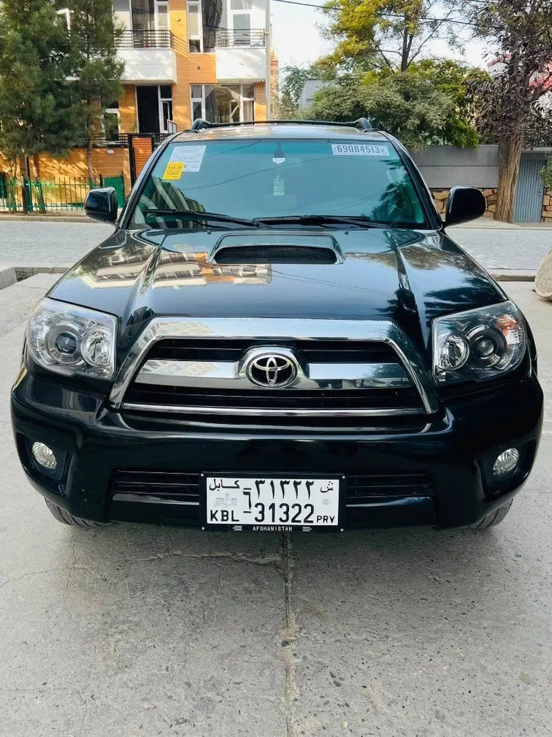 Toyota 4Runner SR5 2007, company engine and gearbox (2)