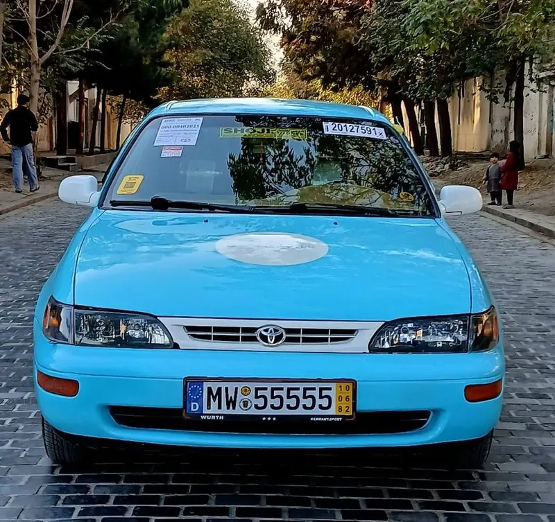 Toyota Corolla 1996 کاناډایی، اتومات، ټیکسی کابل (4)