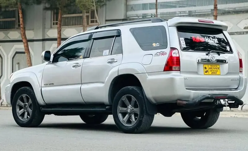 Toyota 4Runner SR5 2007 Silver (3)