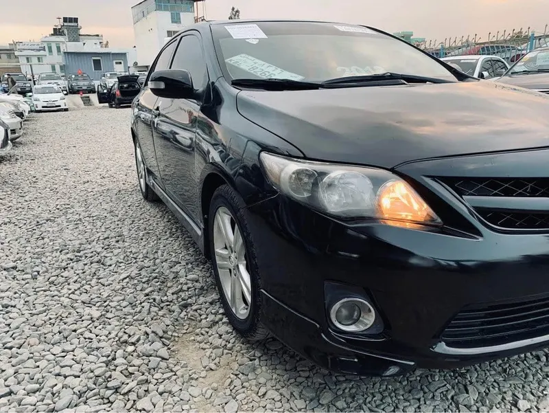 Toyota Corolla 2013, black, clean documents, for sale (5)