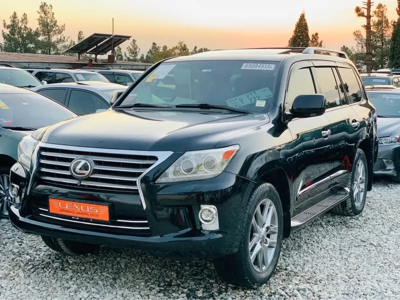 Lexus LX570 2008 Black, Accident-free, Just Imported (1)