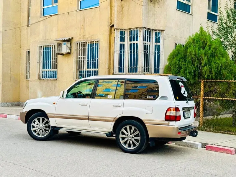 Toyota Land Cruiser 2002, European, White, Automatic (4)