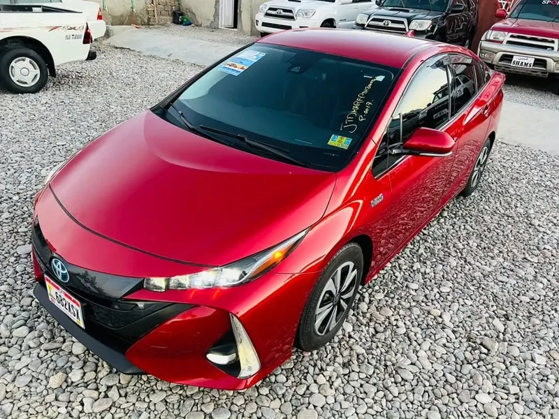 Toyota Prius Prime PHEV 2017, Hybrid, 1800cc, American (4)