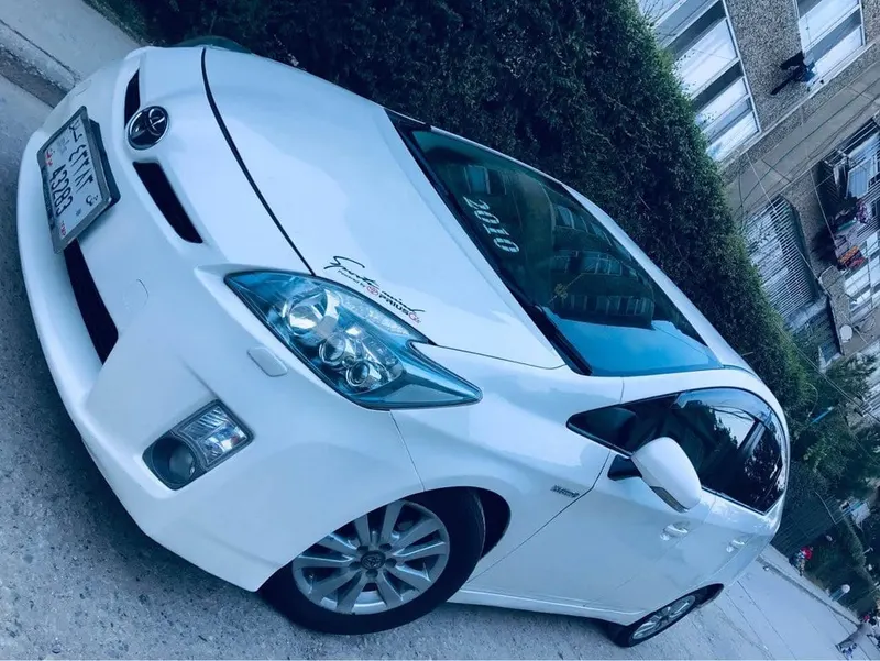 Toyota Prius 2009 Hybrid, white, full options (1)