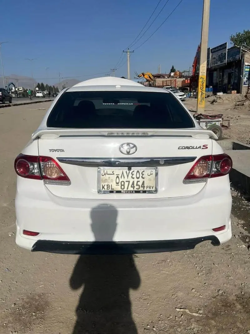 Toyota Corolla 2011 Full Option, Accident-Free, Home Used, For Sale (2)