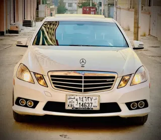 Luxurious 2010 Mercedes Benz E Class