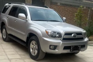 Toyota 4 runner 2006 with excellent condition