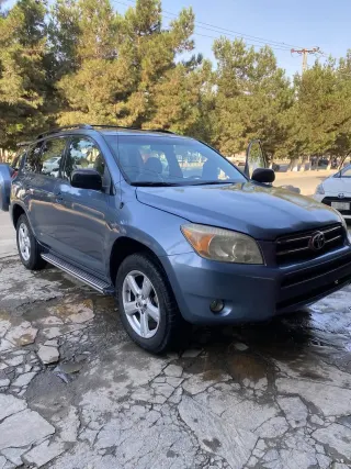 Toyota RAV4 Base 2007
