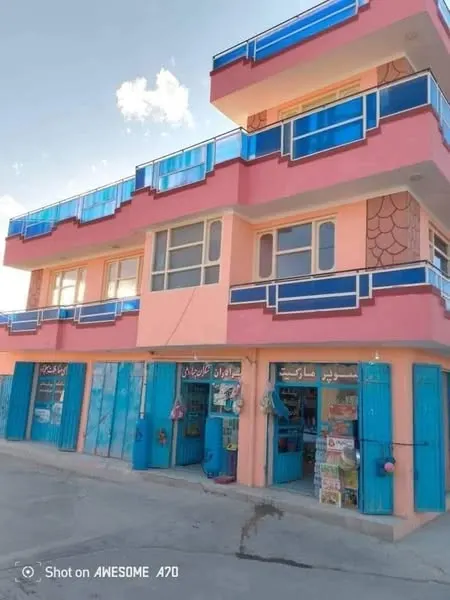 3-storey house with 3 shops for sale, 6 rooms, 230 m², District 7, Kabul