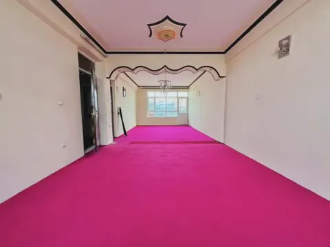 Apartment for sale, 5 rooms, 250 m² with roof terrace, 5th floor, Kabul