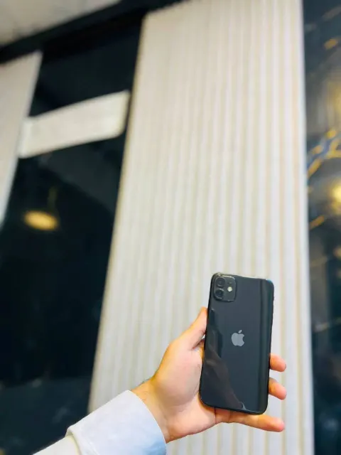 iPhone 11 64GB