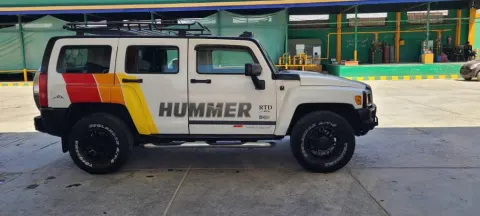 Hummer 2006