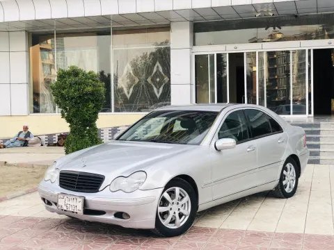 Mercedez benz 2005