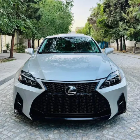 Lexus 2013