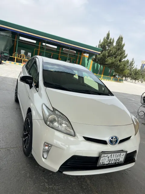 Toyota Prius 2016