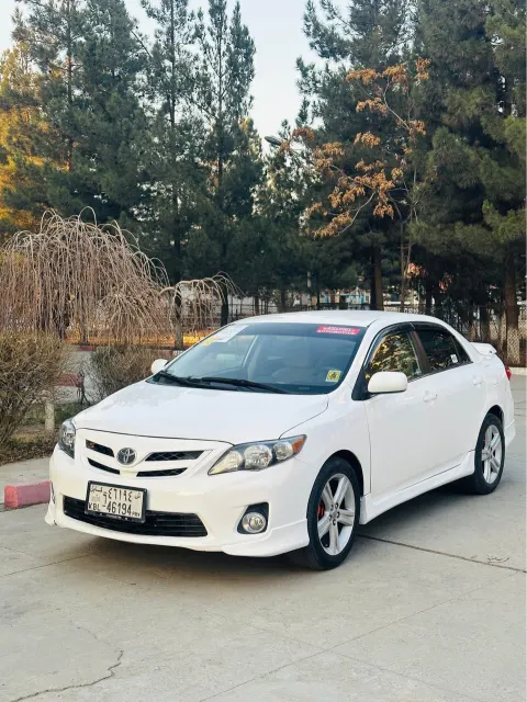 Toyota Corolla 2013