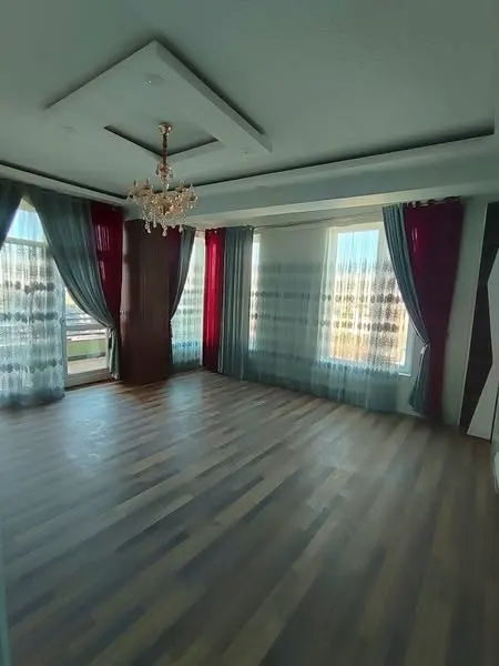 VIP apartment for sale, 4 rooms, 6th floor, Qala-e Fatullah, Kabul