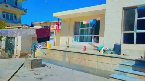 House for sale, 4 rooms, 412 m², Qalacha, District 8, Kabul