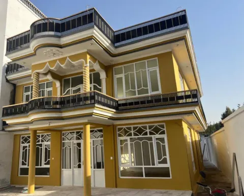 House 4 beswa