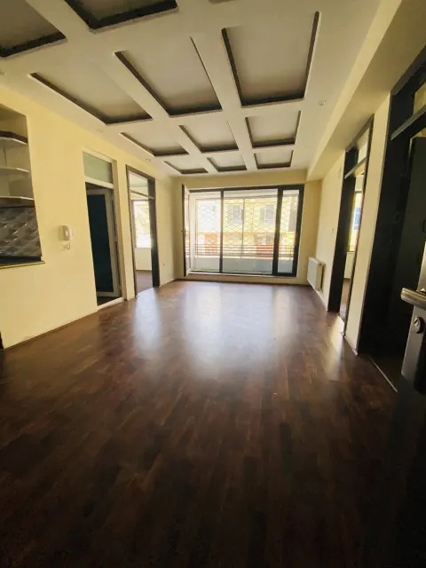Apartment For Sale 3 Rooms