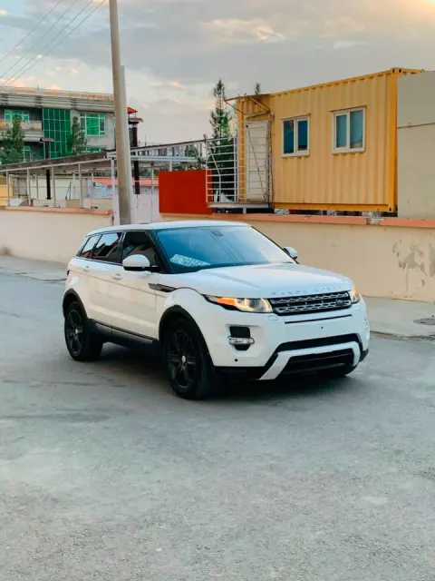 Land Rover 2015