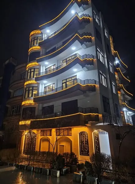 7-storey apartment building for sale, 11 flats, 520 m², Company Bazaar, District 5