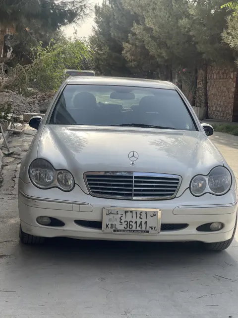 Mercedes-Benz 2001