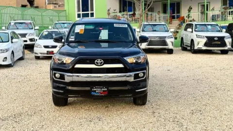 Toyota 4 Runner 2017