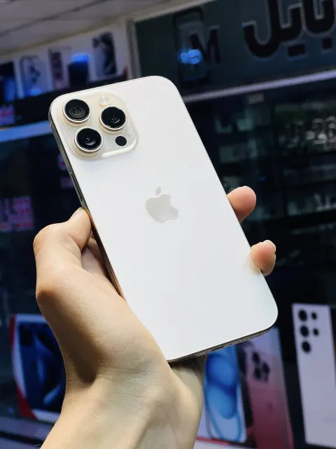 I Phone 16 Pro Max Battery 99