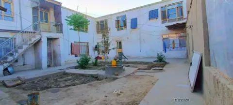 House for sale, 10 rooms, 400 m², Qalacha, District 8, Kabul