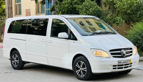 Mercedes-Benz 2012