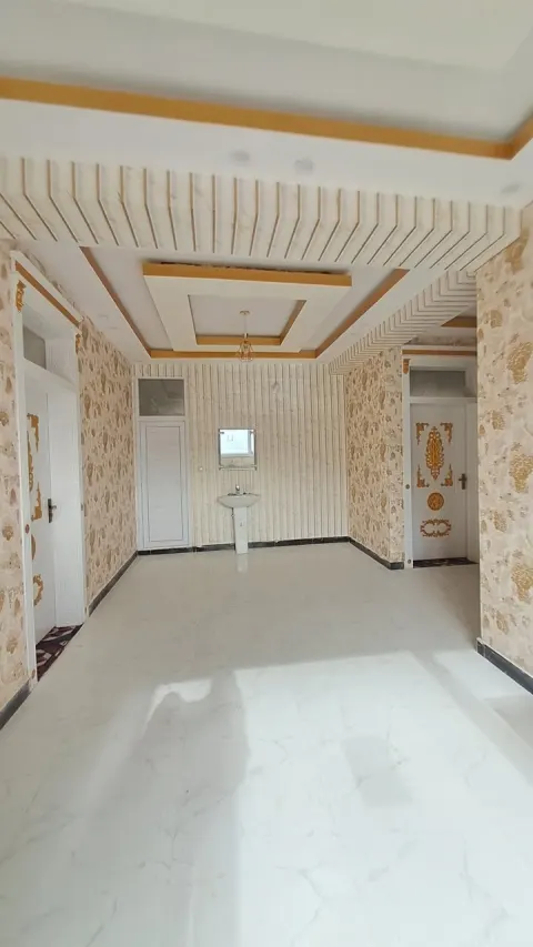 Apartment for sale, 4 rooms, 150 m², 3rd floor, Khisht-e Hochtief, Kabul