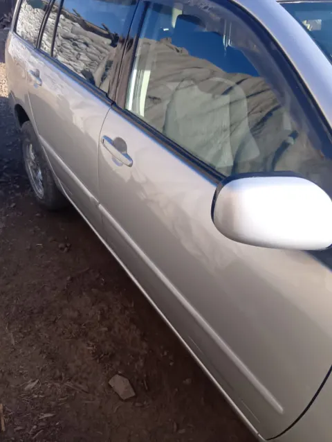 Toyota Fielder 2005