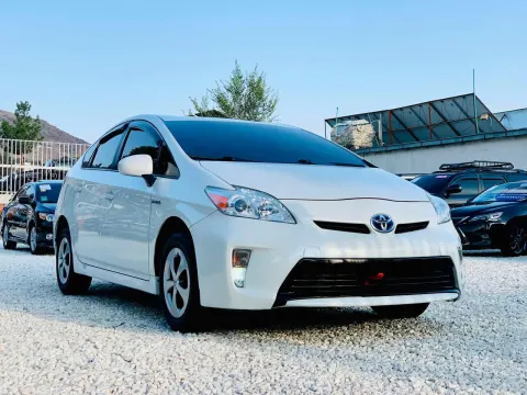 Toyota Prius 2015