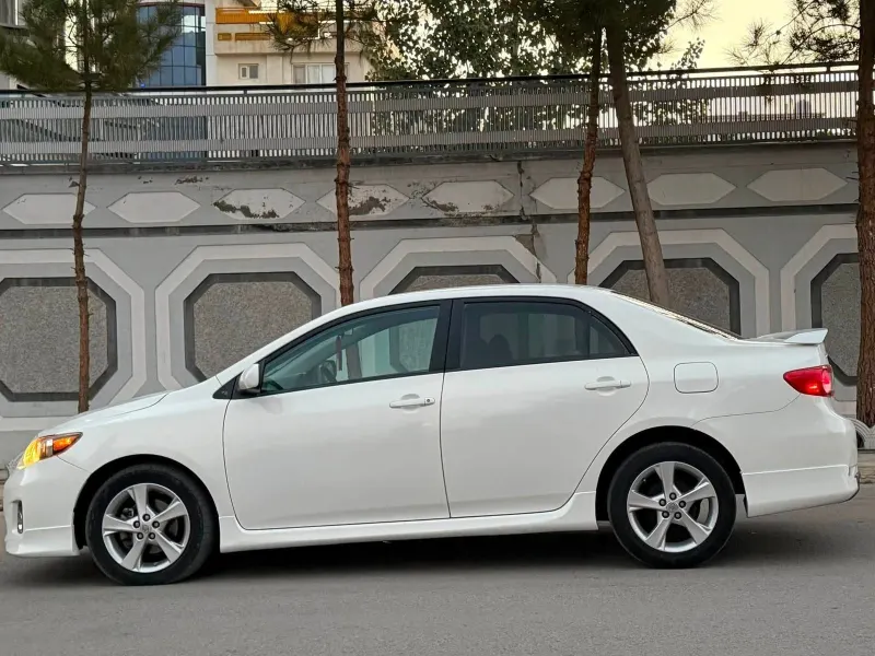 Toyota Corolla S 2012
