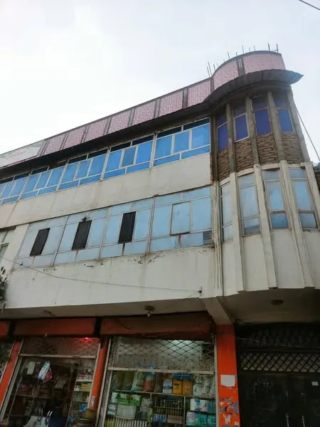 3-storey building with 3 shops for sale, 4 rooms, District 7, Kabul