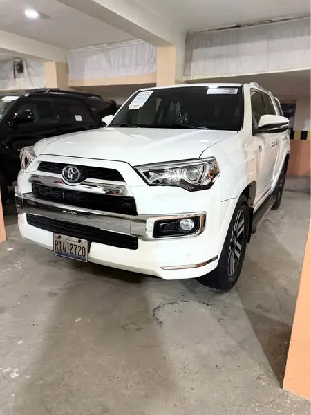 Toyota 4Runner Limited 2015