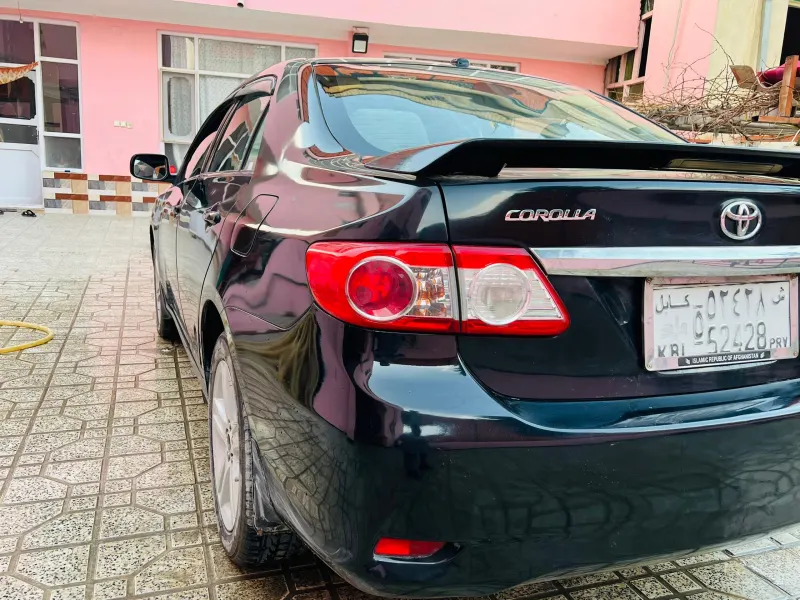 Toyota Corolla LE 2013