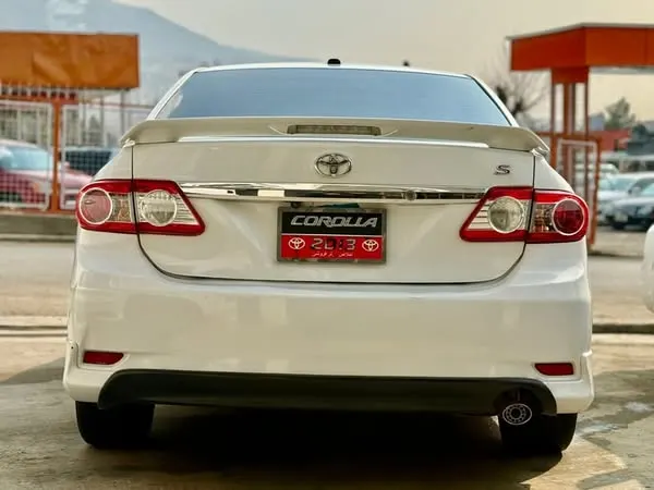 Toyota Corolla S 2013