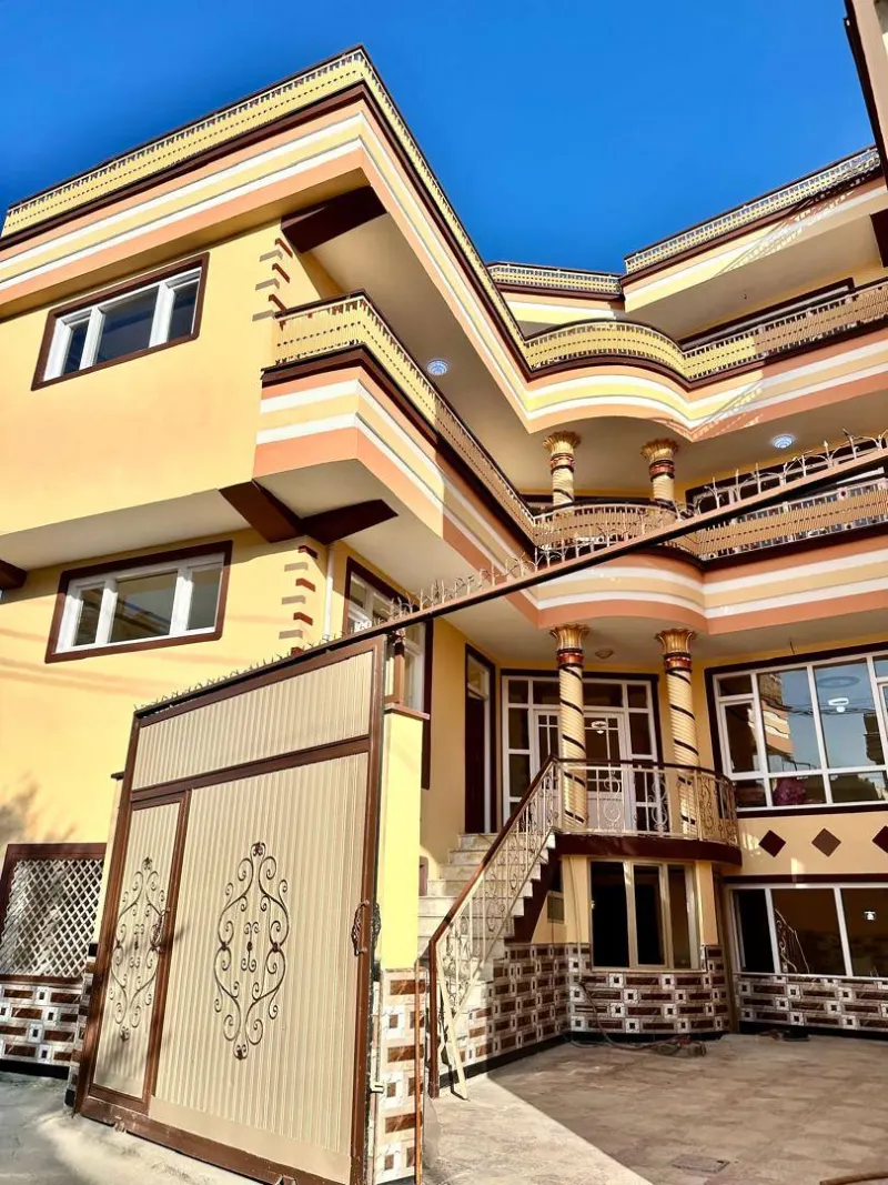 4-storey house for sale, 7 rooms, 160 m², Nawabad, District 6, Kabul